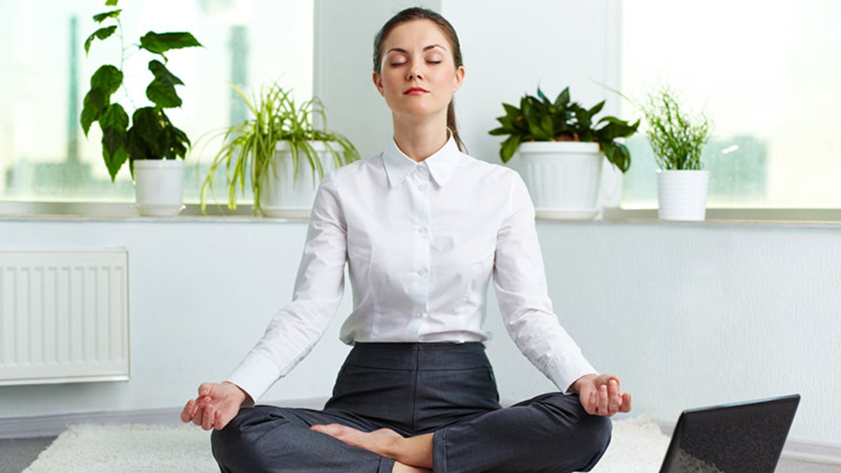 Check Out This Office Yoga to Become More Grounded at Work